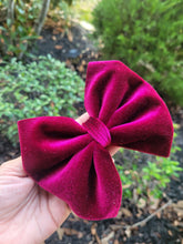 Load image into Gallery viewer, Burgundy Velvet Bow