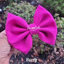 Load image into Gallery viewer, Berry Bows