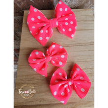 Load image into Gallery viewer, Neon Pink Dot Bow
