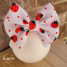 Load image into Gallery viewer, Strawberry ๐ Bow