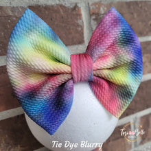 Load image into Gallery viewer, Tie Dye - Blurry