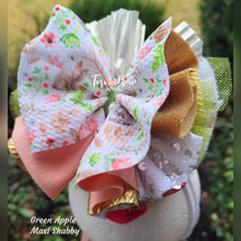 Load image into Gallery viewer, Bunny Garden Shabby