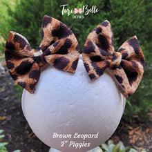Load image into Gallery viewer, Brown Leopard Bow