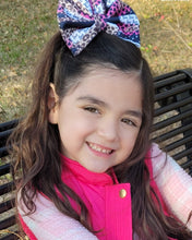 Load image into Gallery viewer, Puff Bow - Love Brushstrokes Cheetah