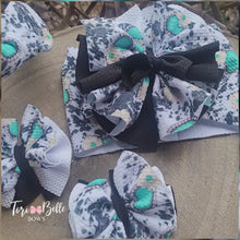 Load and play video in Gallery viewer, Turquoise Rodeo Maxi Shabby

