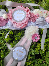 Load image into Gallery viewer, Elephant Theme Maternity Sash &amp; Dad Pin
