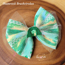 Load image into Gallery viewer, Shamrock Brushstrokes Bow

